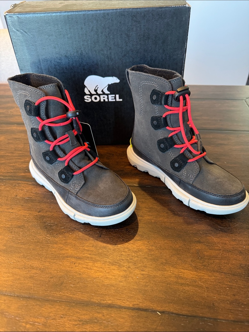 Sorel Kids Youth Explorer Gray Boots with Red Laces